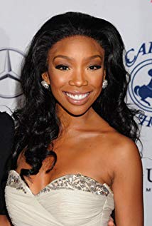 How tall is Brandy Norwood?